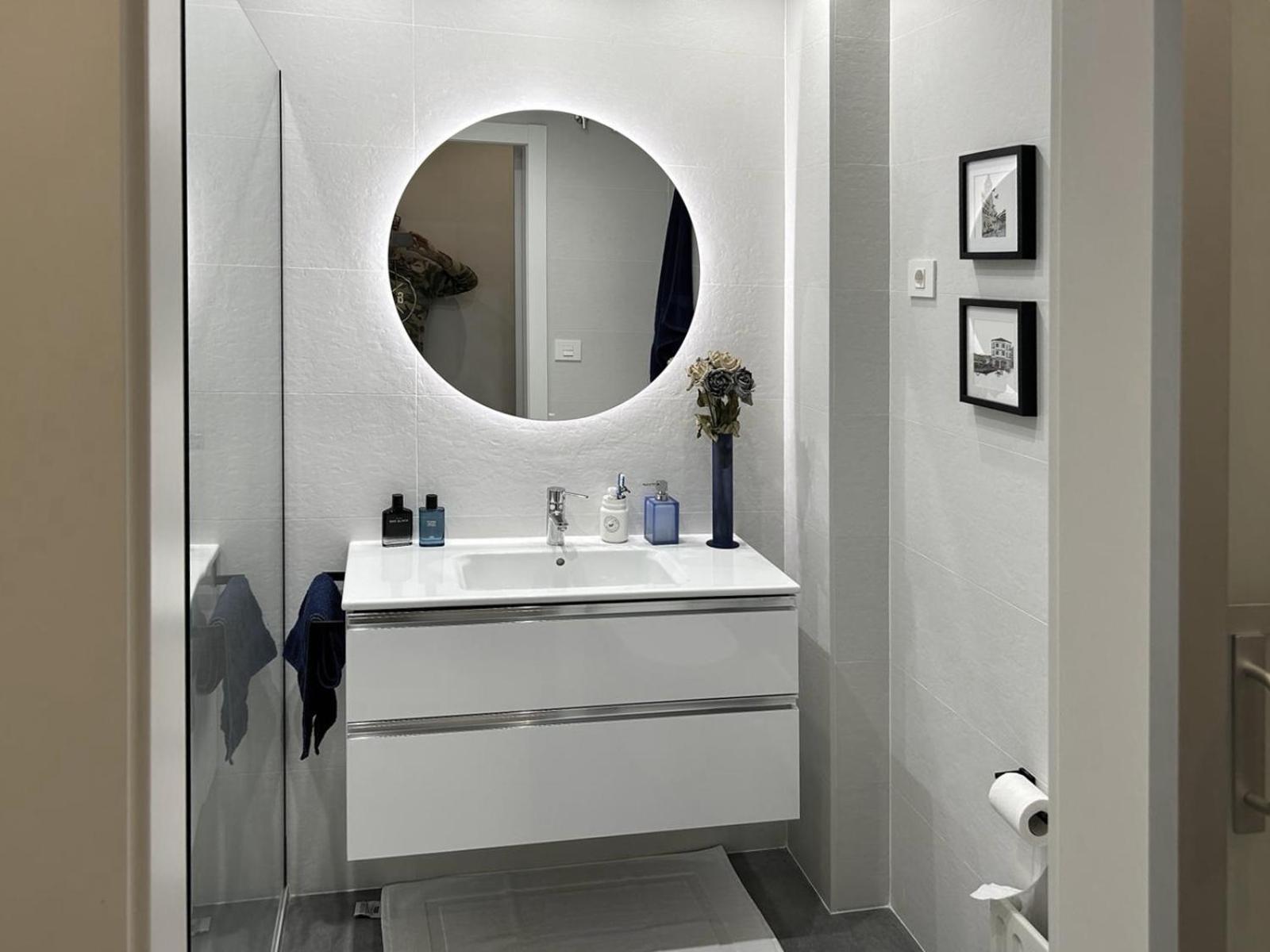 Apartamento Frente Al Guggenheim. Urbanizacion De Lujo En El Centro بلباو المظهر الخارجي الصورة